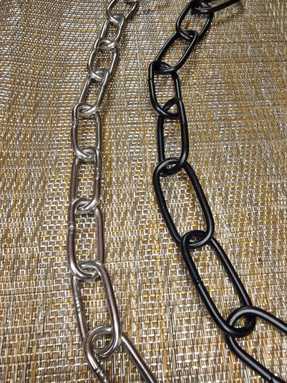 Collar with standard link chain
