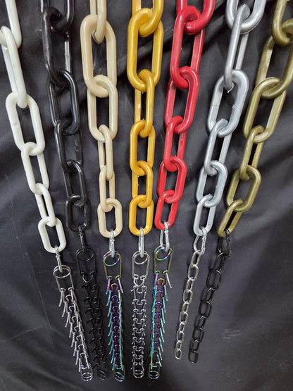 Collar with prong chain